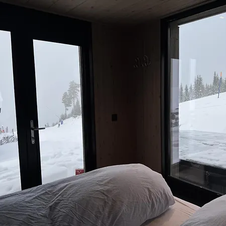 Beautiful Ski-in Ski-out At The Of The Mountain In Holiday home Hafjell